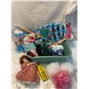 Image 1 : Crafting and bathroom items