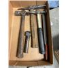 Image 1 : Assorted tools