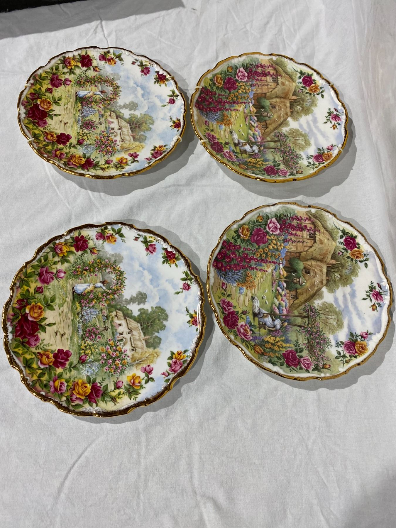 Royal Albert collector plates (4)