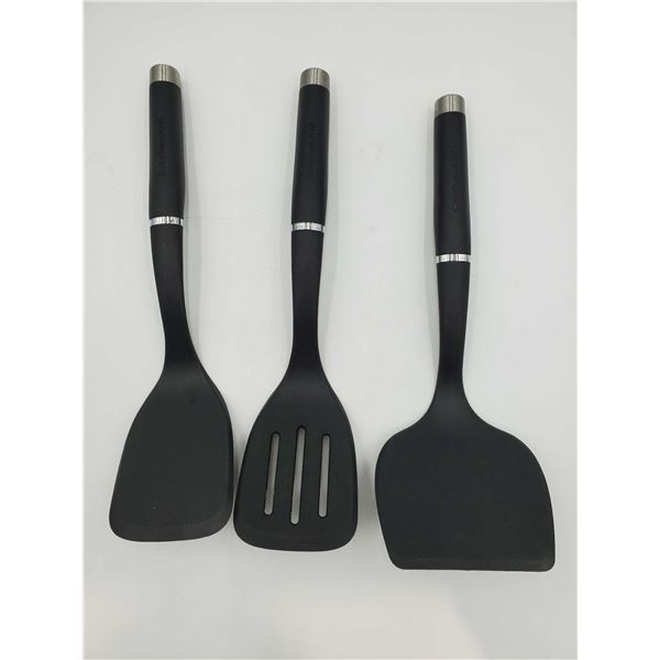 Lot of Kitchen Utensils