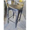 Image 2 : Black Metal restaurant Metal Bar Stool