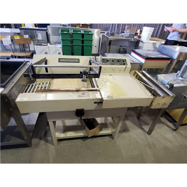 Wrap o Matic L Bar Sealer Machine with conveyor