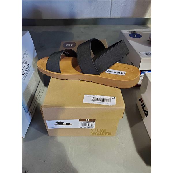 Steve Madden Ladies Size 9 Black Sandals