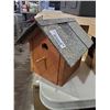 Image 1 : Hand Made Shingled Bird House