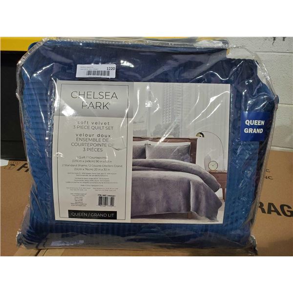 NEW Chelsea Park Queen Size Velvet 3 Piece Quilt Set