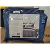 Image 1 : NEW Chelsea Park Queen Size Velvet 3 Piece Quilt Set
