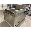 Image 7 : COMBO Fry Station with 32 inch Garland Griddle, Garland double basket deep fryer and MKE double bask