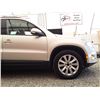 Image 33 : G4 --  2009 VW TIGUAN SE AWD, Silver, 182619 KM's