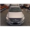 Image 6 : G4 --  2009 VW TIGUAN SE AWD, Silver, 182619 KM's