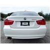 Image 17 : C3 --  2010 BMW 323I, White, 192083 KM's