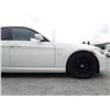 Image 38 : C3 --  2010 BMW 323I, White, 192083 KM's