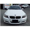 Image 6 : C3 --  2010 BMW 323I, White, 192083 KM's