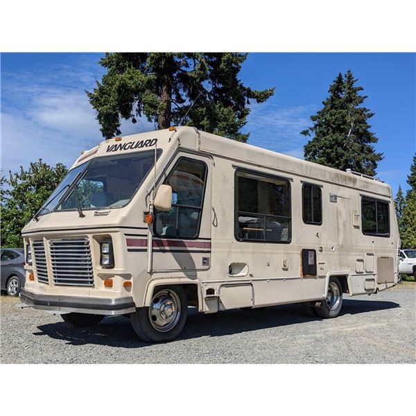 0B --  1988 VANGUARD 28' MOTORHOME, Brown, 149056 KM's