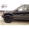 Image 24 : G4 --  2001 JEEP GRAND CHEROKEE LAREDO  4X4, Black, 189920 KM's