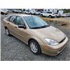 Image 9 : A4 --  2002 FORD FOCUS SE , Gold, 171632 KM's  "NO RESERVE"