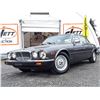 Image 2 : C6E --  1989 JAGUAR XJ12 VANDER PLAS, Grey, 165135 KM's