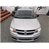 Image 6 : B3 --  2010 DODGE JOURNEY SE , Silver, 194387 KM's