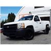 Image 2 : H1 --  2011 CHEVROLET SILVERADO 1500 PICKUP, White, 195804 KM's