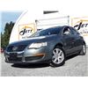 Image 2 : D6 --  2006 VW PASSAT 2.OTURBO LUXURY, Green, 164067 KM's