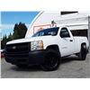 Image 2 : H1 --  2011 CHEVROLET SILVERADO 1500 PICKUP, White, 195804 KM's