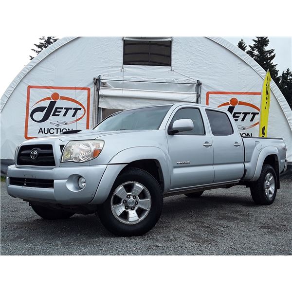 G1 --  2006 TOYOTA TACOMA TRD SPORT 4X4, Silver, 179920 MILES