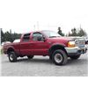 Image 8 : A11 --  2001 FORD F350 SRW SUPER DUTY CREW CAB 4X4, Red, 522,000 KM's