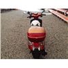 Image 8 : 0E --  2012 BENZHOU SAGA  GAS SCOOTER, RED, 4067 KMS