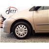 Image 24 : A12B --  2004 TOYOTA SIENNA CE, Brown, 259980 KM