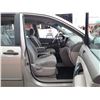 Image 42 : A12B --  2004 TOYOTA SIENNA CE, Brown, 259980 KM
