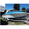 Image 2 : 0C --  1982 BOAT ON A 2001 24.5FT HIGHLINER DUAL AXEL BOAT TRAILER