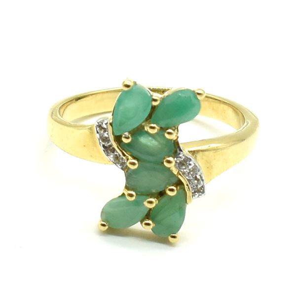 GOLD PLATED SILVER EMERALD WHITE TOPAZ(1.8CT) RING SIZE 7