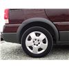 Image 26 : D5 --  2008 PONTIAC MONTANA SV6, Red, 142569 KM