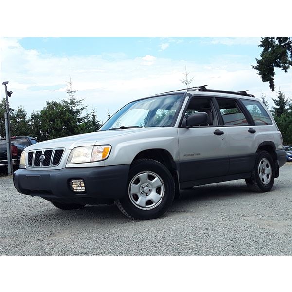A1 --  2001 SUBARU FORESTER L AWD, Grey, 398360 KM  "NO RESERVE"