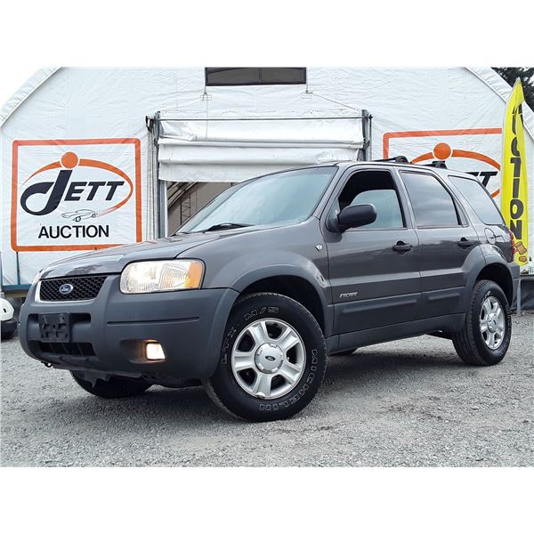 A12C --  2002 FORD ESCAPE XLT 4X4 , Grey, 375672 KM