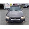 Image 4 : A12C --  2002 FORD ESCAPE XLT 4X4 , Grey, 375672 KM