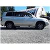 Image 11 : J2 --  2005 TOYOTA HIGHLANDER LTD AWD, Grey, 367111 KM