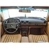 Image 131 : 0T --  1984 MERCEDES 300 DT TURBO , Gold, 204114 KM's