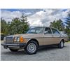 Image 1 : 0T --  1984 MERCEDES 300 DT TURBO , Gold, 204114 KM's
