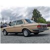 Image 36 : 0T --  1984 MERCEDES 300 DT TURBO , Gold, 204114 KM's