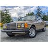 Image 4 : 0T --  1984 MERCEDES 300 DT TURBO , Gold, 204114 KM's