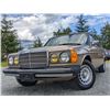 Image 5 : 0T --  1984 MERCEDES 300 DT TURBO , Gold, 204114 KM's