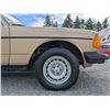 Image 63 : 0T --  1984 MERCEDES 300 DT TURBO , Gold, 204114 KM's