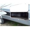 Image 60 : 0A --  2009 TANGO VELLAGIO 5TH WHEEL, WHITE