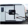 Image 34 : 0B --  2014 FOREST RIVER WILDWOOD XLITE TRAILER APROX 31.5'