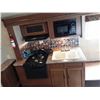 Image 78 : 0B --  2014 FOREST RIVER WILDWOOD XLITE TRAILER APROX 31.5'