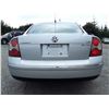 Image 11 : A10 --  2001 VW PASSAT GLX 4MOTION, Grey, 151940 MILES