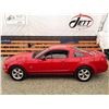 Image 22 : D4 --  2009 FORD MUSTANG, Red, 126724 KM's