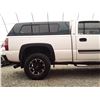 Image 39 : F6 --  2003 CHEVROLET SILVERADO 2500 HD CREW CAB 4X4, White, 362948 KM