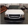 Image 6 : F6 --  2003 CHEVROLET SILVERADO 2500 HD CREW CAB 4X4, White, 362948 KM