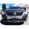 Image 4 : I5 --  2010 VW PASSAT TURBO, Grey, 244645 KM